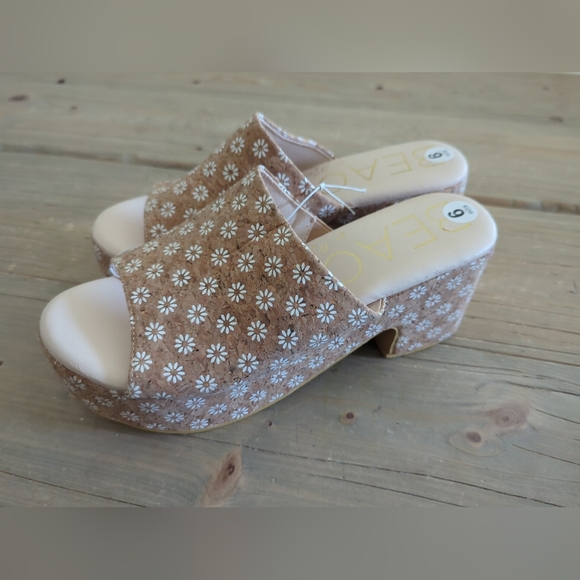 Beach by Matisse Daisy Cork Floral Platform Sandal Size 9 - Picture 4 of 7